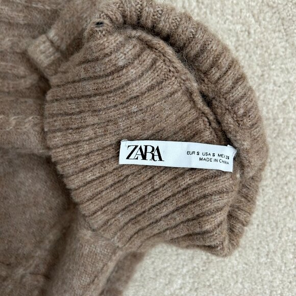 ZARA Embellished Cropped Cable Knit Vest – Size S - Picture 3 of 3